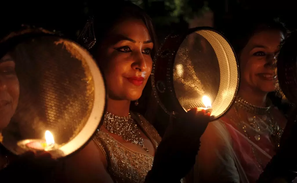 Celebrating Love the Hindu Way: Alternatives to Valentine's Day — Festivals