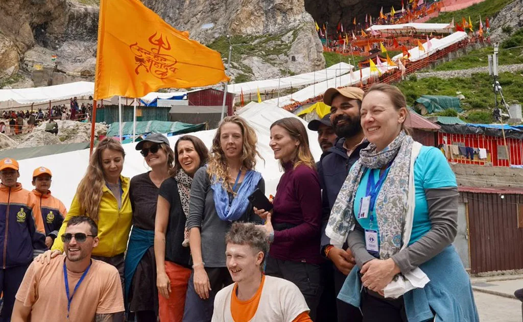 Global Pilgrims Undertake Amarnath Yatra: A Journey of Faith and Unity — Uncategorized