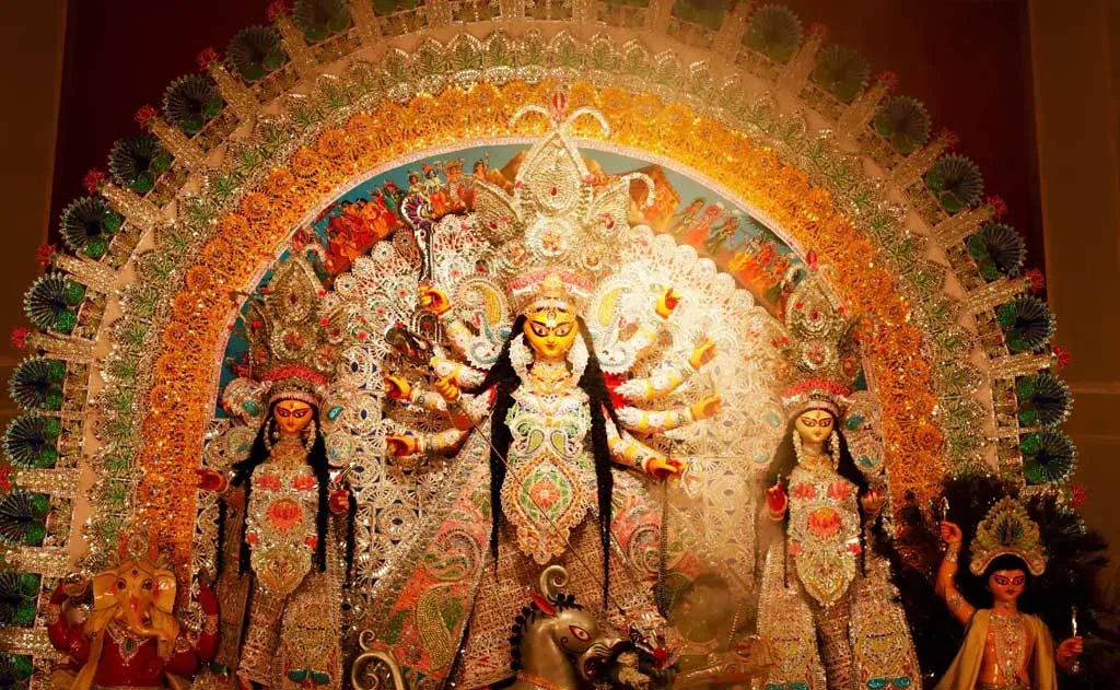Durga Puja in West Bengal: A Grand Celebration of Goddess Durga's Triumph — Navaratri 2025