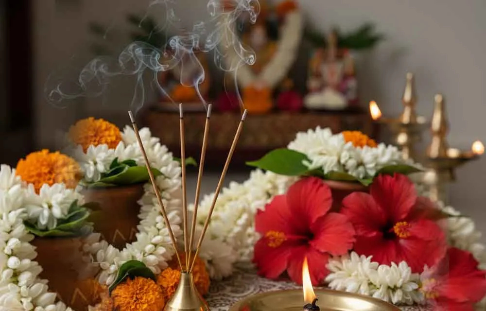 Bringing Indian Aroma Home: Incense, Camphor, and Flowers for Karthika Masam — Karthika Masam 2025