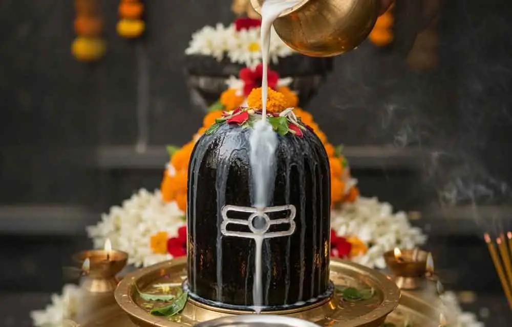 12 Jyotirlingas of Lord Shiva: Complete Darshan Guide, Pilgrimage Circuits & NRI Travel Tips — Hindu Gods