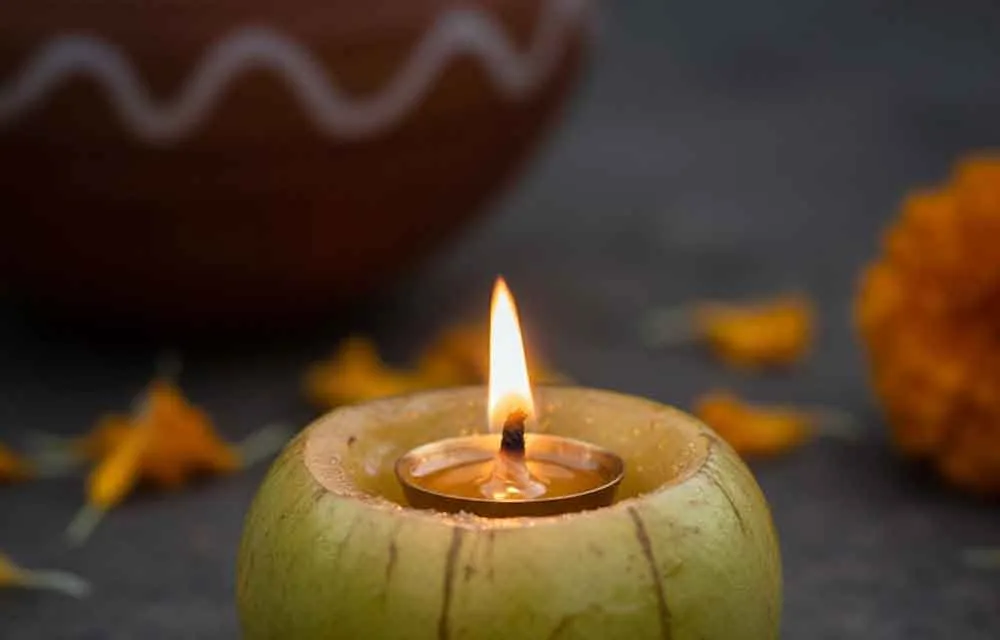 Karthika Deepam on Amla: Divine Significance, Benefits & Mantras for Hindus — Karthika Masam 2025