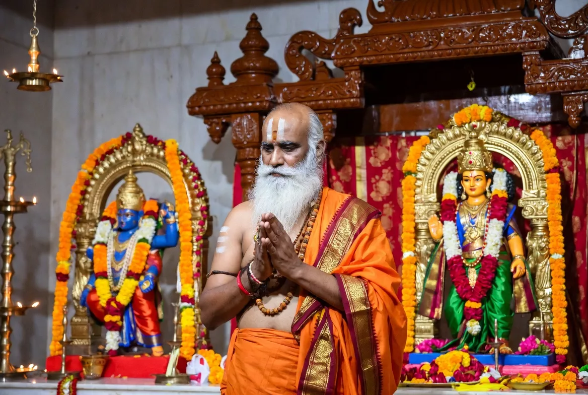 Hindu Temple Hiring Pujari & Archaka – USA Latest — Temple Jobs