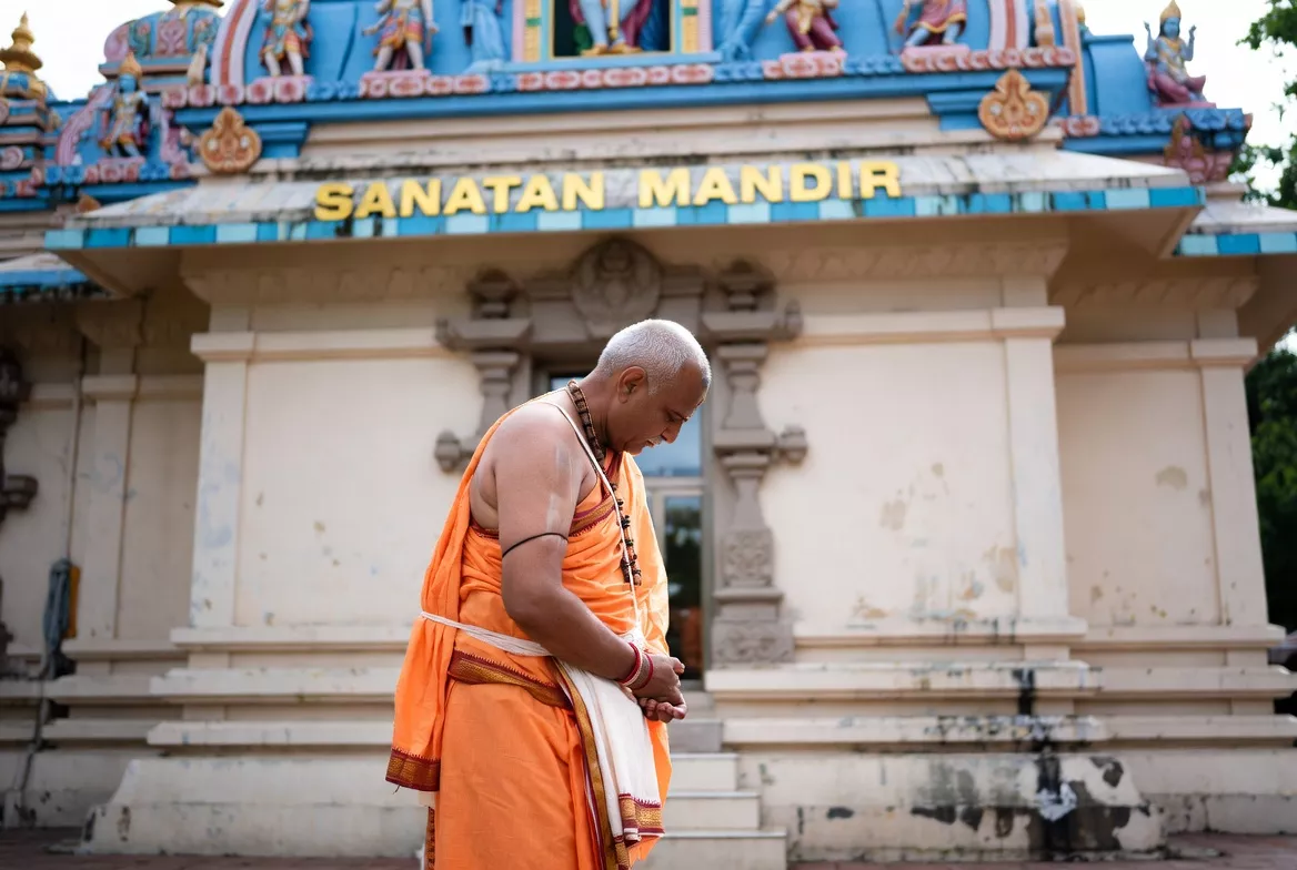 Full-Time Hindu Priest — Sanatan Mandir (Wellingborough District Hindu Association), Wellingborough UK | Religious Worker 2026 — Temple Jobs