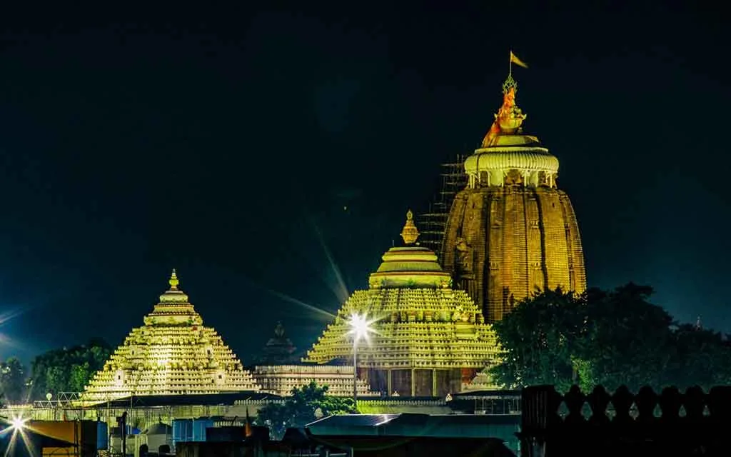 Puri Jagannath Temple Darshan Guide 2026: Timings, Rules, Tips & Complete Spiritual Experience — Temples