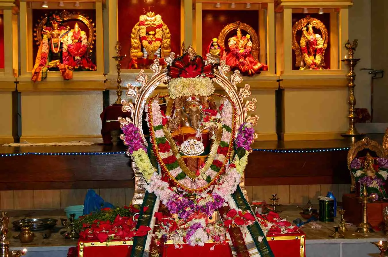 Diwali 2026 Dates Australia: Complete 5-Day Celebration Guide with Stories, Rituals, Lakshmi Puja Timings, Recipes & Major Events in Sydney, Melbourne, Brisbane, Perth & Adelaide — Diwali 2026
