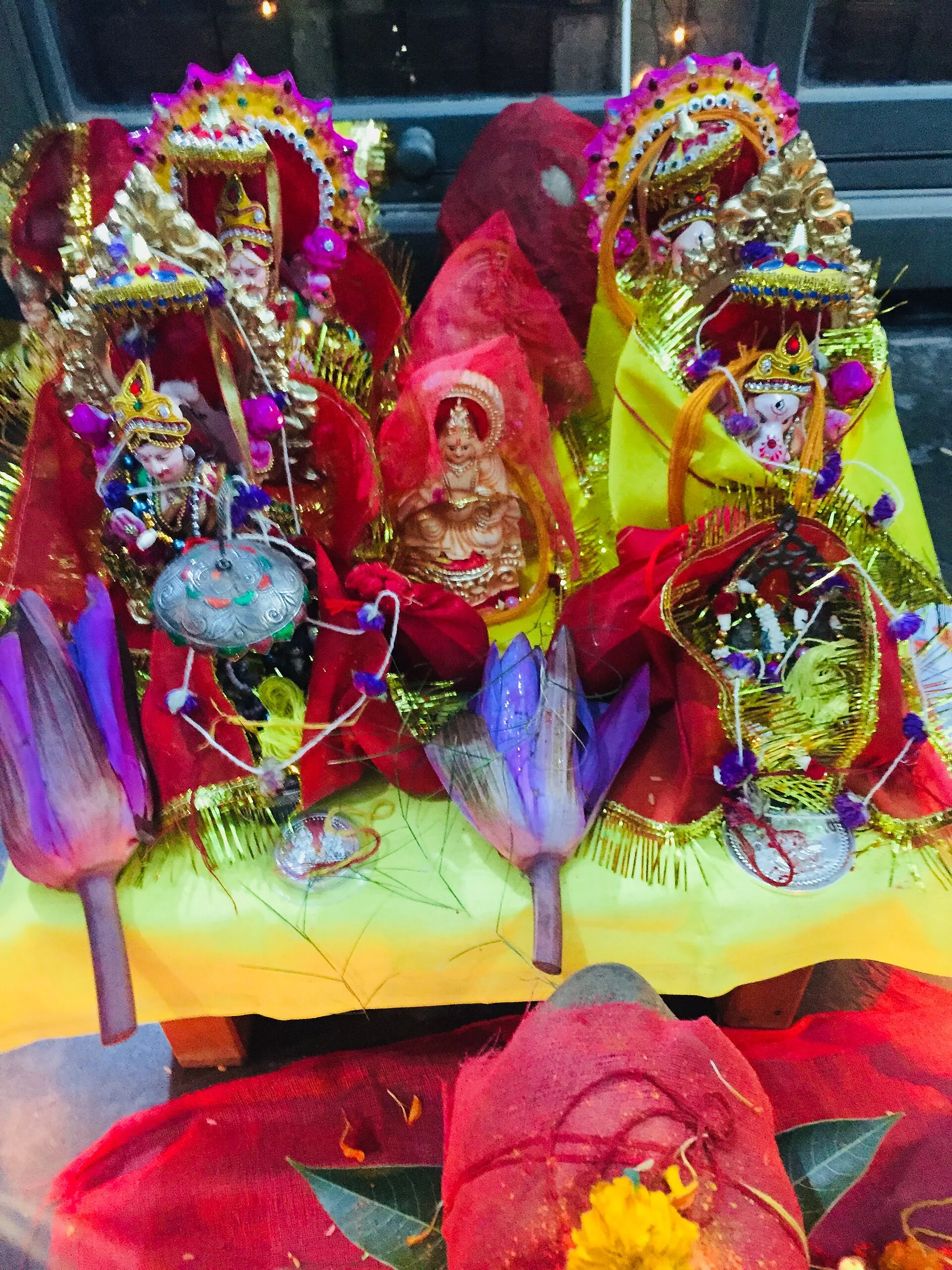 Friday Rituals in Hinduism — Shukravar Lakshmi Puja, Devi Worship & Complete NRI Guide for 2026 — Hinduism
